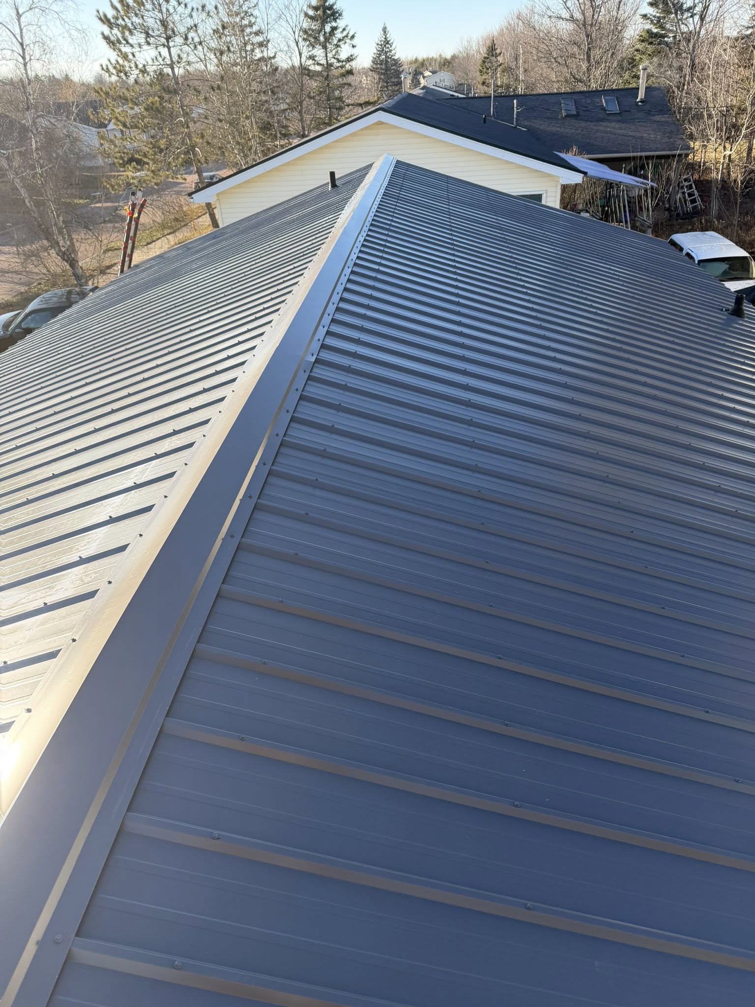 Finished metal roof — Geldart's Contracting